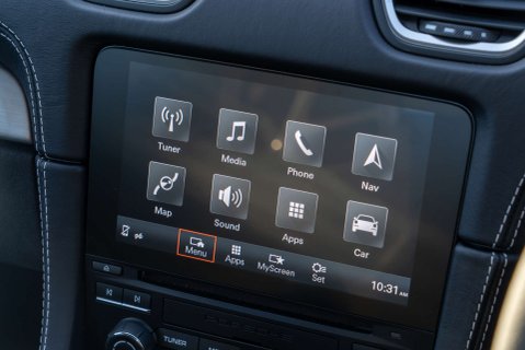 Porsche 718 Cayman GT4 PDK 15