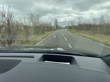 Mercedes-Benz EQA EQA 350 4Matic AMG Line Premium Plus Auto Electric 66 KWH PAN ROOF/HEADS UP 18