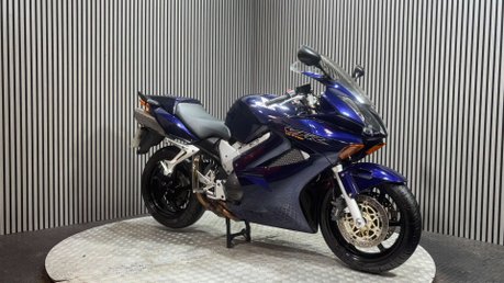 Honda VFR 2003 ONLY 18K VTEC LONG MOT WARRANTY 800CC TOURER 3