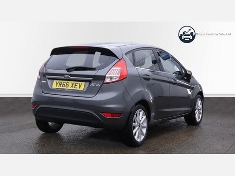 Ford Fiesta 1.0T EcoBoost Titanium Euro 6 (s/s) 5dr 4