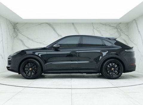 Porsche Cayenne Turbo GT 2