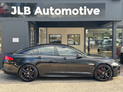 Jaguar XF 3.0 XF S Portfolio V6 D Auto 4dr 7
