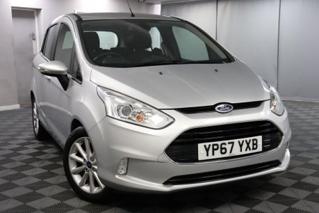 Ford B-Max TITANIUM NAVIGATOR 19