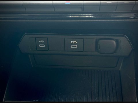 Toyota Prius 1.8 VVT-h Excel Hatchback 5dr Petrol Hybrid CVT Euro 6 (s/s) (122 ps) 68