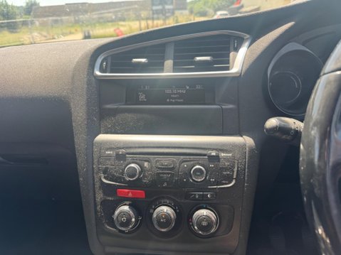 Citroen C4 1.6 HDi 16V VTR+ Euro 5 5dr 9