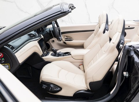 Maserati Grancabrio Sport 16