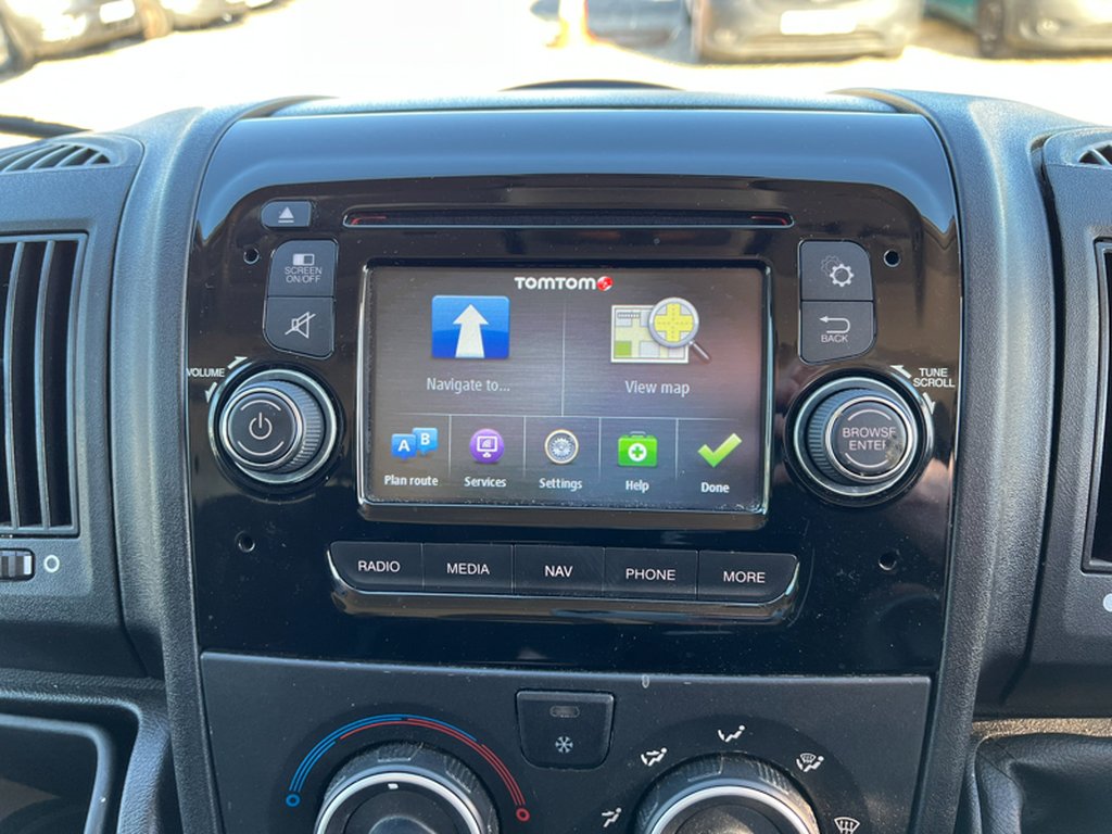 2017 Peugeot BoxerLWB L3H2 Med Roof Professional 335 Air Con Nav Sen — thumbnail 37 of 51