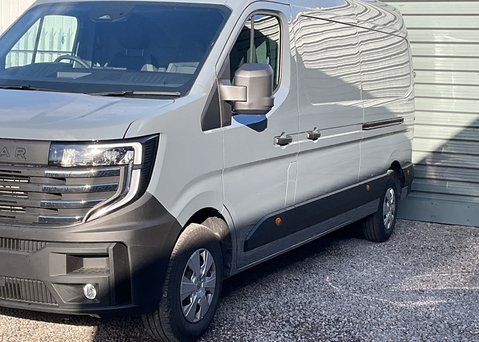 Nissan Interstar L3 H2 2.0 dci 170 bhp 4 tonne van  5