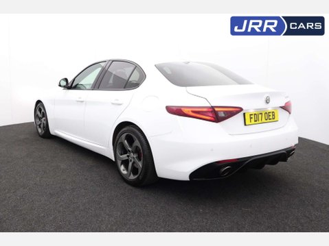 Alfa Romeo Giulia 2.1 Giulia Speciale TD Auto 4dr 11