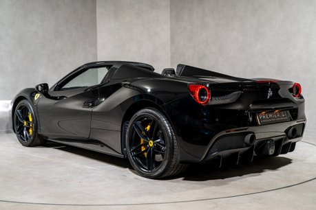 Ferrari 488 SPIDER. CARBON INTERIOR. PASSENGER DISPLAY. LIFT. CARPLAY. FRONT END PPF. 6