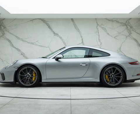 Porsche 911 GT3 Touring (991.2) 