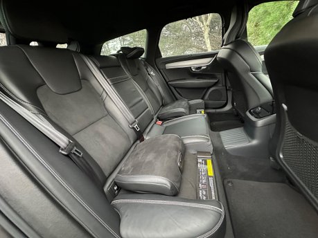 Volvo V90 2.0h T6 Recharge 11.6kWh R-Design Auto AWD Euro 6 (s/s) 5dr 