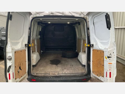 Ford Transit Custom 2.2 TDCi 290 Trend Panel Van 5dr Diesel Manual L1 H1 (186 g/km, 123 bhp) 11