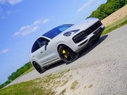Porsche Cayenne COUPE TURBO 19