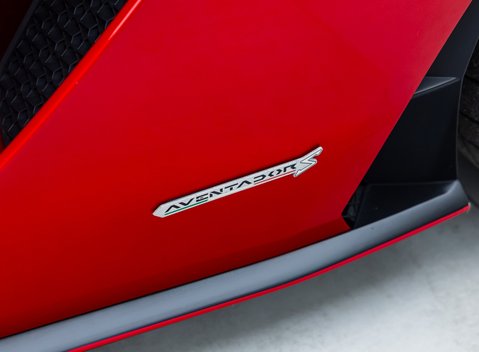 Lamborghini Aventador S LP 740-4 ROADSTER 39