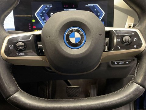 BMW Ix 40 76.6kWh Sport SUV 5dr Electric Auto xDrive (326 ps) 1 Owner - Sensors - 21
