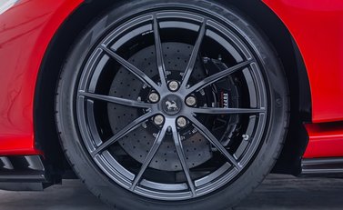 Ferrari 812 Competizione 10