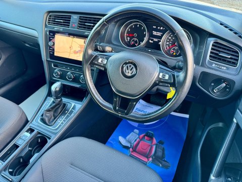 Volkswagen Golf 1.5 TSI EVO SE Nav DSG Euro 6 (s/s) 5dr 39