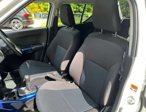 Suzuki Ignis 1.2 Ignis SZ3 DualJet MHEV 5dr 33