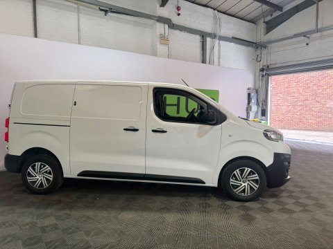 Peugeot Expert 1.5 Expert Professional Premium+ L1 Blue HDi 9
