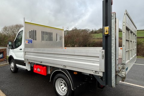 Ford Transit 350 Drw L2 130 ps Single Cab Dropside Truck - Tail Lift - Tow Axle 6