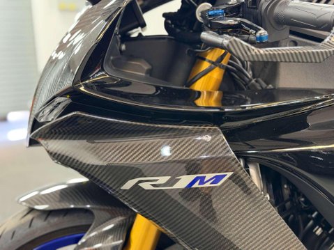 Yamaha R1M 1000 Super Sports Petrol Manual Euro 5 (200 ps) 12