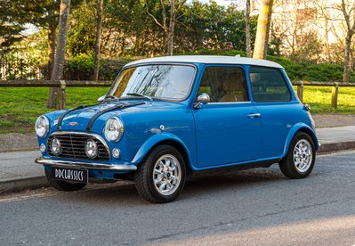 Rover Mini Remastered by David Brown Automotive - Only 800 miles!