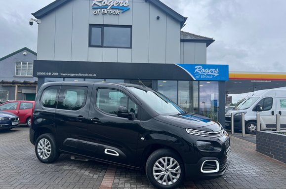 Citroen Berlingo BLUEHDI FEEL M WHEELCHAIR RAMP 2