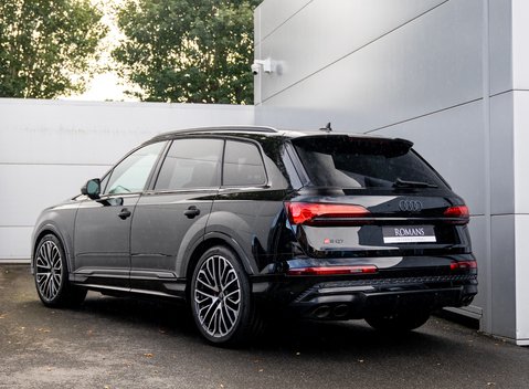 Audi SQ7 BLACK EDITION 4
