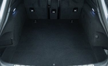 Porsche Taycan GTS SPORT TURISMO 42