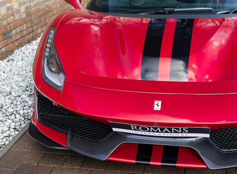 Ferrari 488 Pista 21