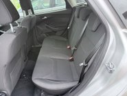 Ford Focus 1.0 ZETEC 11