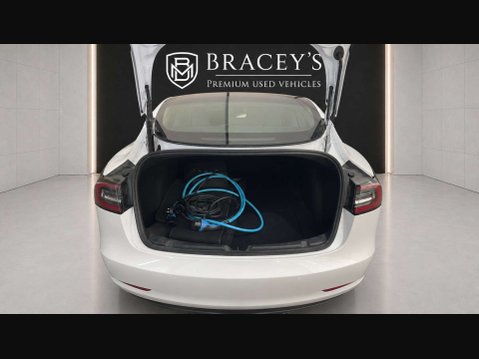 Tesla Model 3 Model 3 Standard Range + 4dr 6