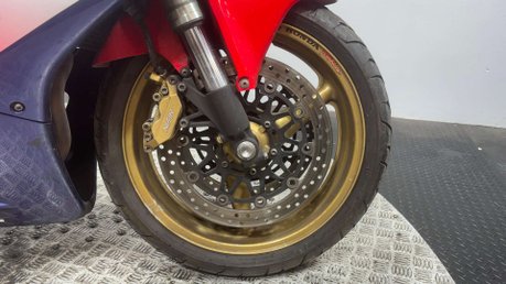 Honda CBR 2009 CBR900 FIREBLADE 29K ICONIC 1 OWNER SPORTS TRACK BIKE 9