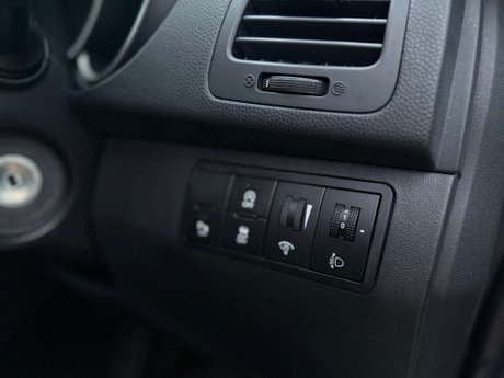 Kia Venga 1.6 Venga 3 ISG 5dr 23