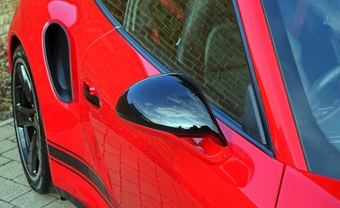 Porsche 911 (991) Turbo S GB Edition 25