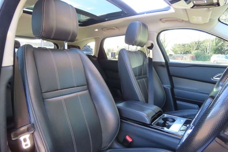 Land Rover Range Rover Velar 3.0 D300 SE Auto 4WD Euro 6 (s/s) 5dr 9