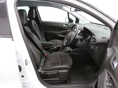 Vauxhall Crossland 1.2 Turbo Ultimate Euro 6 (s/s) 5dr 21