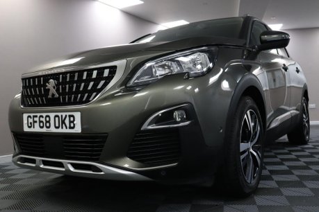 Peugeot 3008 S/S ALLURE 28