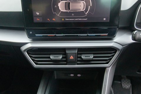 SEAT Leon TSI EVO FR SPORT 38