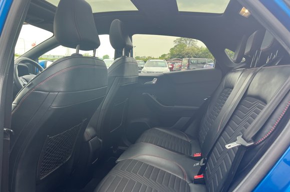 Ford Puma 1.0 ST-LINE X FIRST EDITION PLUS MHEV 33