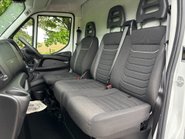 Iveco Daily 35S14V Hi-Matic Panel Van - Air Con / Auto / Car Play 3