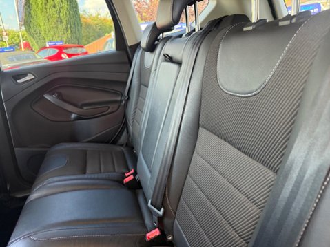 Ford Kuga 2.0 TDCi Titanium 2WD Euro 6 (s/s) 5dr 23
