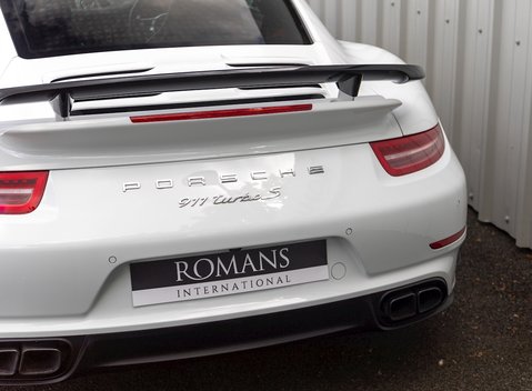 Porsche 911 Turbo S GB Edition (991) 26