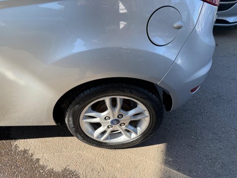 Ford Fiesta 1.25 Zetec Euro 6 3dr 27