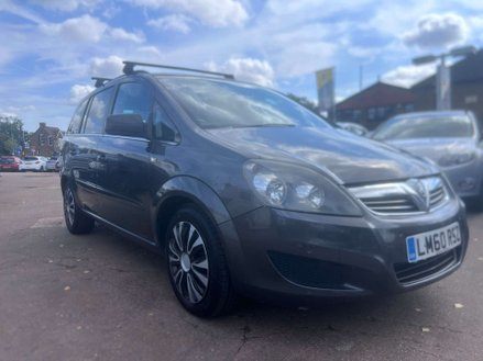 Vauxhall Zafira 1.9 CDTi Exclusiv MPV 5dr Diesel Auto Euro 4 (120 ps)