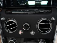Rolls-Royce Cullinan 6.75 V12 SUV 5dr Petrol Auto 4WD Euro 6 (571 ps) 18