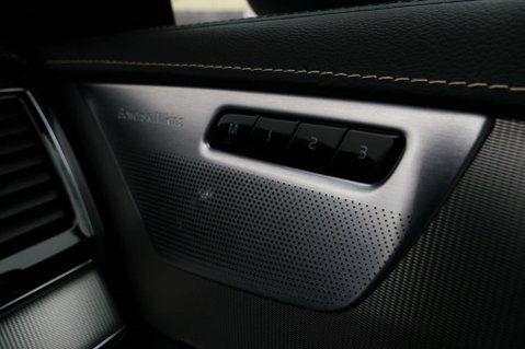 Volvo XC90 2.0 XC90 R-Design B5 MHEV AWD Auto 4WD 5dr 39