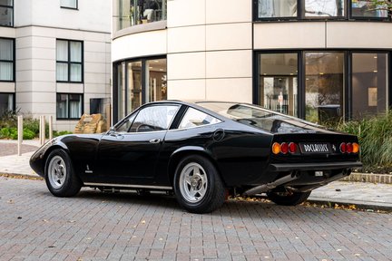 Ferrari 365 GTC/4 4