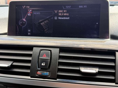 BMW 3 Series 2.0 320d Luxury Touring 5dr Diesel Auto Euro 5 (s/s) (184 ps) 43